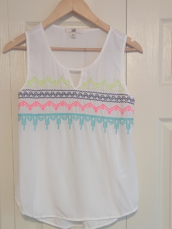 Ya Los Angeles Tops - Ya Los Angeles White Boho Tank Top with Colorful Embroidery